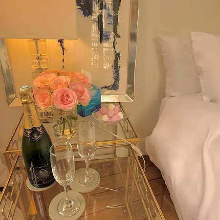 شقة Luxury With A View Of The Eiffel Tower *