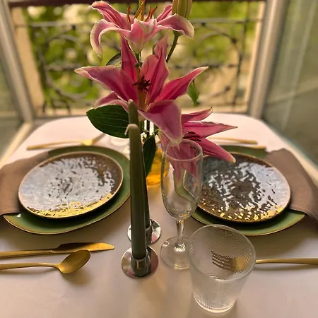 דירה Luxury With A View Of The Eiffel Tower פריז